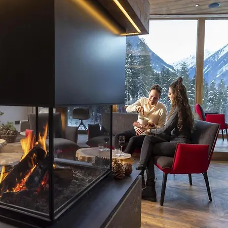 Chalet In Neukirchen Near Ski Lift * Neukirchen am Grossvenediger