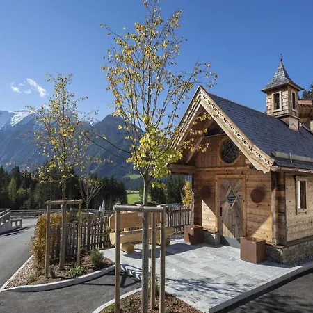 Chalet In Neukirchen Near Ski Lift